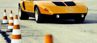 Mercedes-Benz C 111-II Concept (1970) - picture 7 of 12