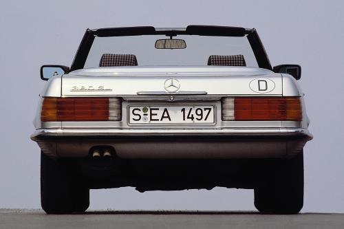 Mercedes-Benz SL-Class (1971) - picture 9 of 10