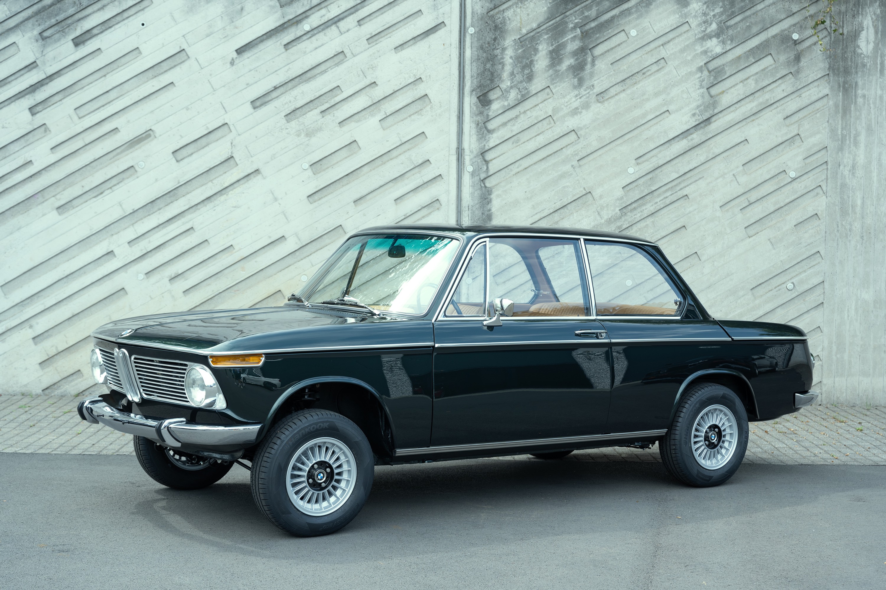 BMW 1602 Elektro by Ronnie Fieg