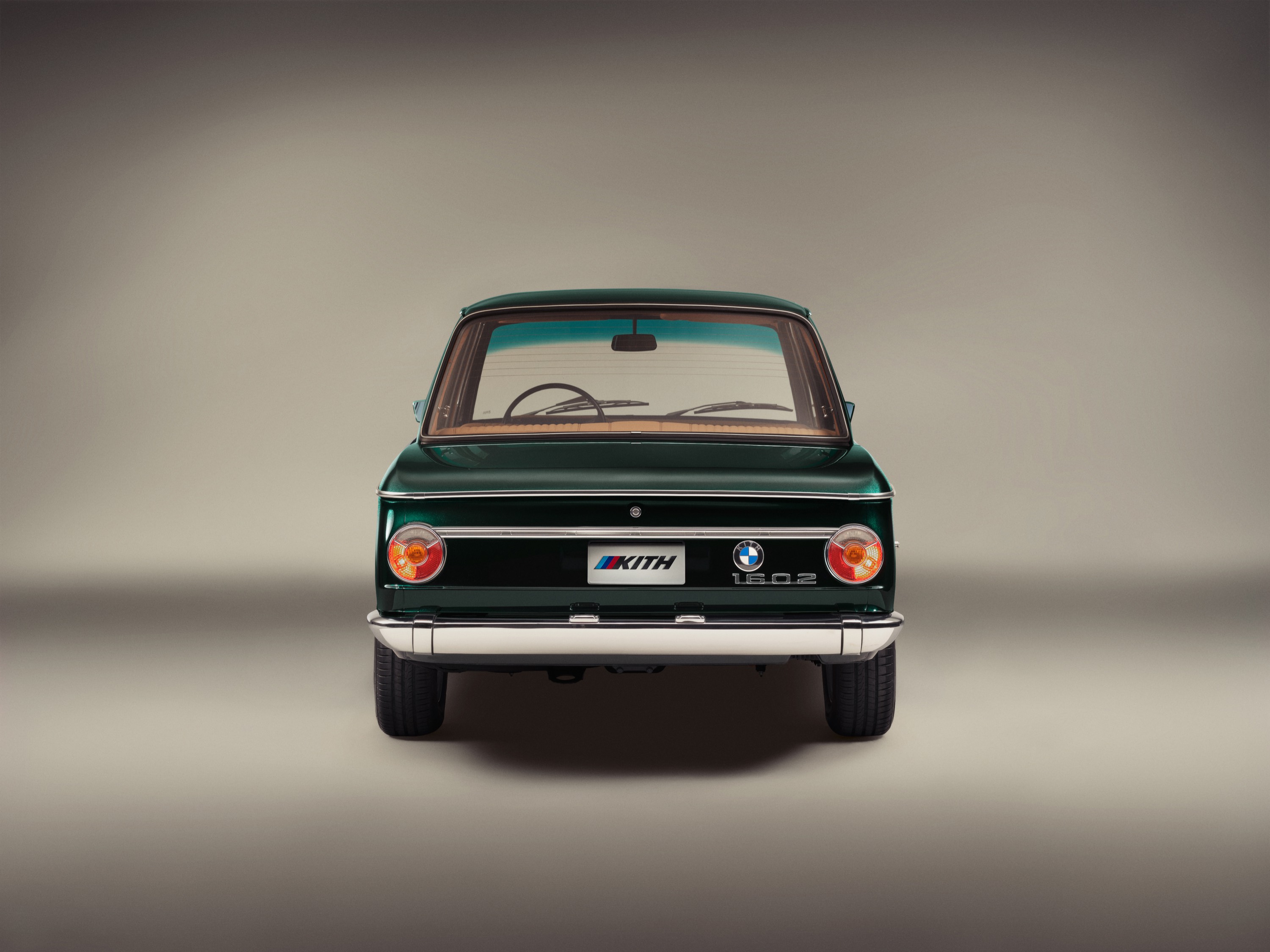 BMW 1602 Elektro by Ronnie Fieg