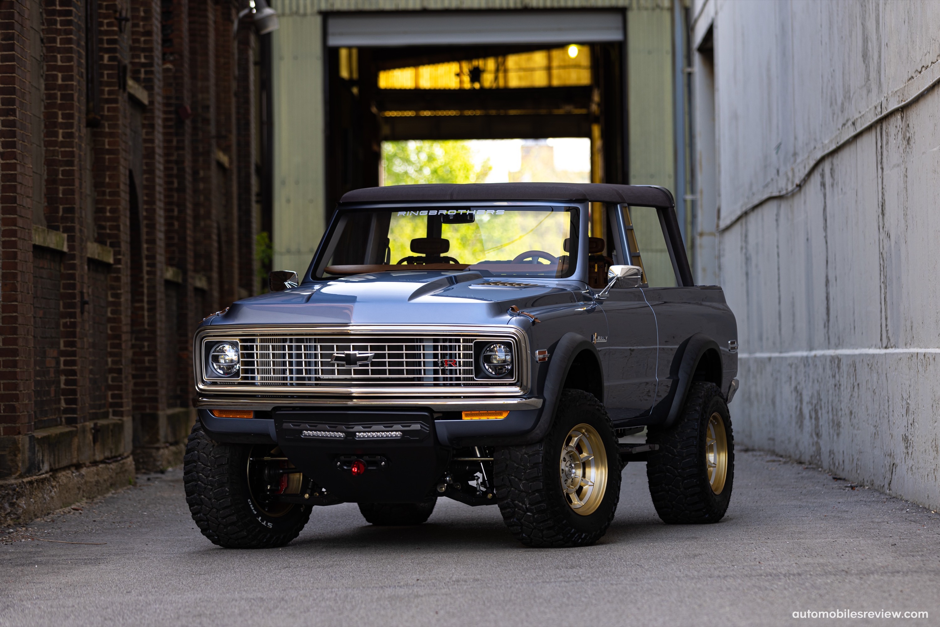 Ringbrothers Chevrolet K5 Blazer BULLY