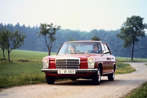Mercedes-Benz 240 D 3.0 (1974) - picture 1 of 9