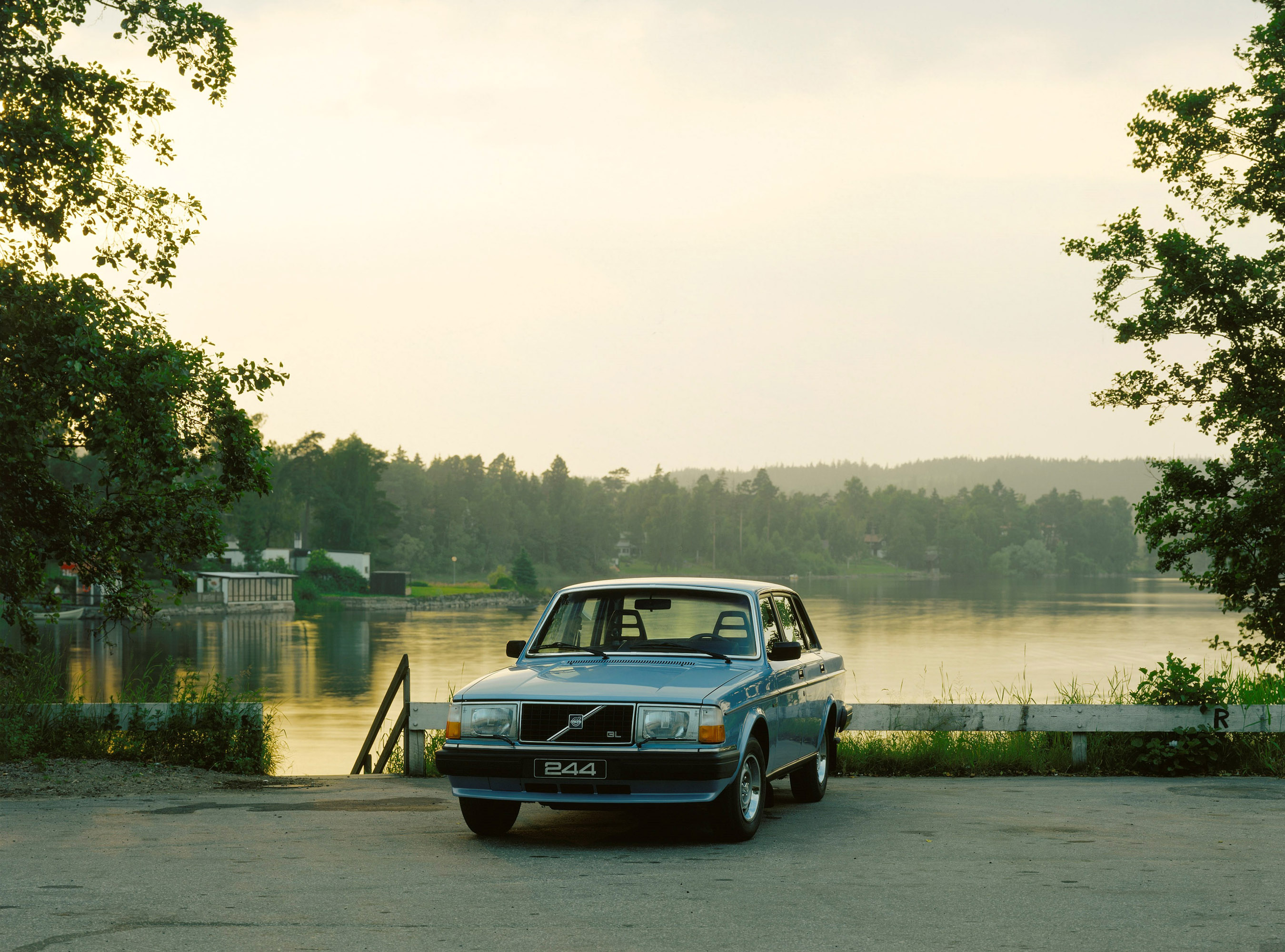 Volvo 244