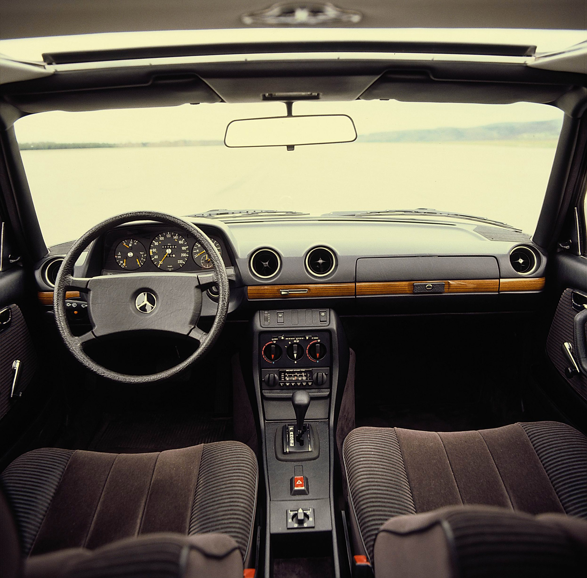 Mercedes-Benz 123 series