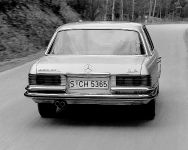 Mercedes-Benz 450 SEL 6.9 (1975) - picture 5 of 10