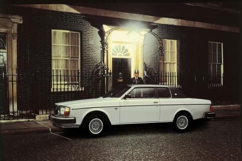 Volvo 262 (1975) - picture 8 of 11