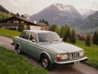 Volvo 264 (1975)