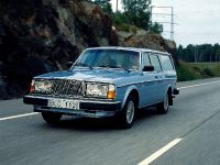 Volvo 265 (1975)