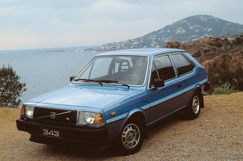 Volvo 343 (1976) - picture 1 of 13