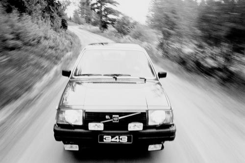 Volvo 343 (1976) - picture 9 of 13