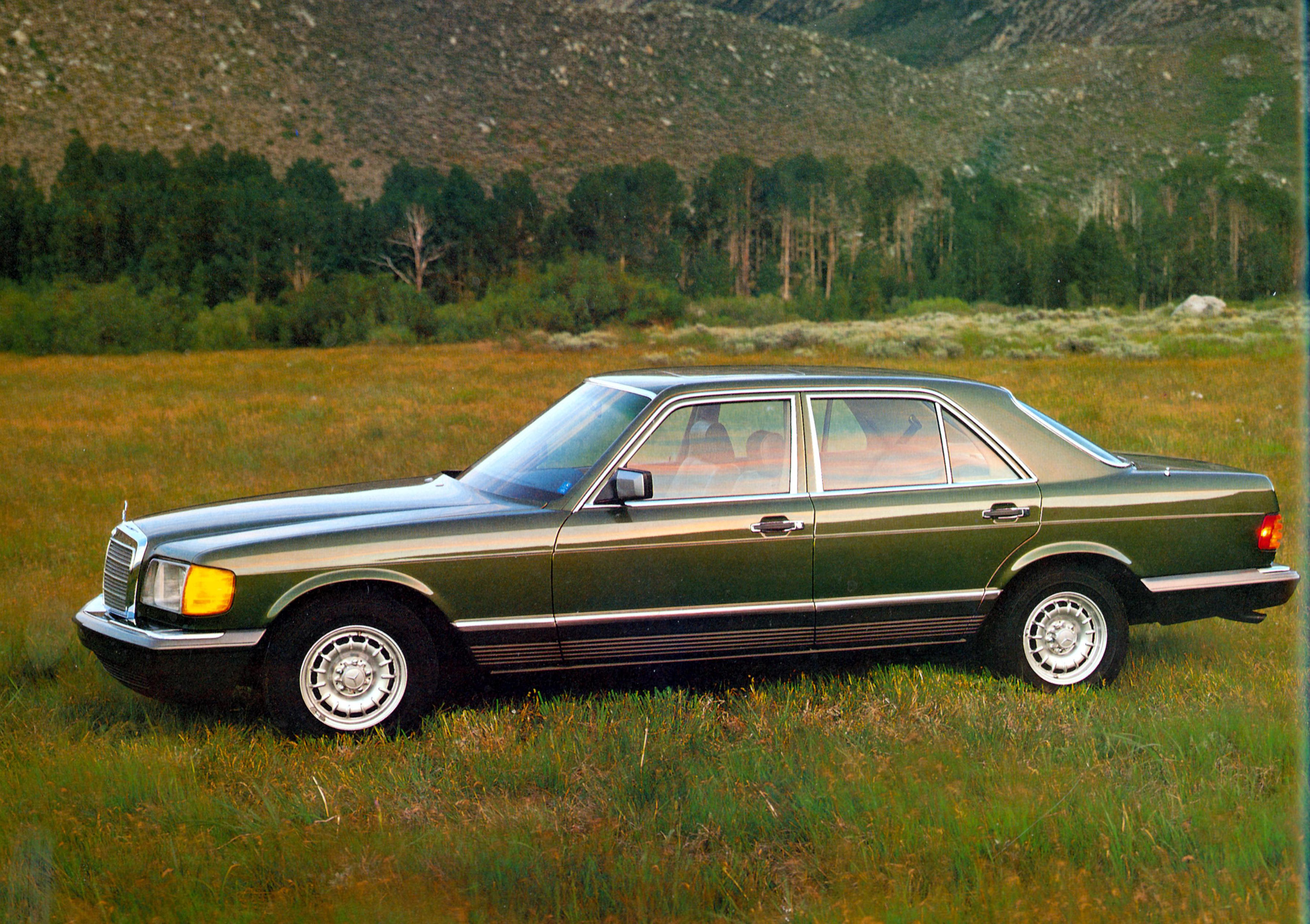 Mercedes-Benz S-Class W126