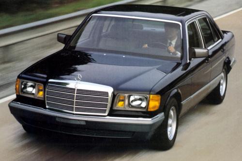 Mercedes-Benz S-Class W126 (1979) - picture 1 of 20