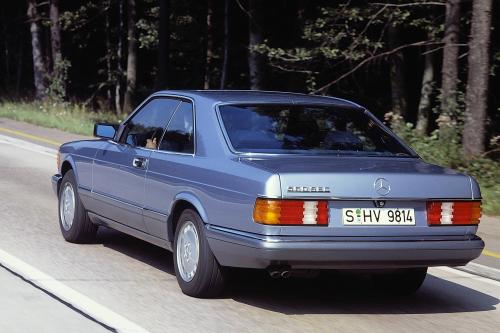 Mercedes-Benz S-Class W126 (1979) - picture 17 of 20