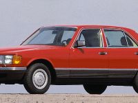 Mercedes-Benz S-Class W126 (1979)