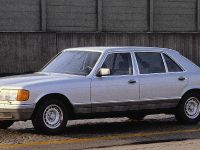 Mercedes-Benz S-Class W126 (1979)