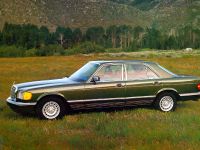 Mercedes-Benz S-Class W126 (1979)