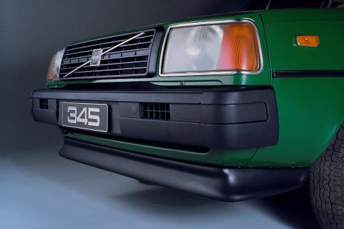 Volvo 345 (1979) - picture 9 of 9