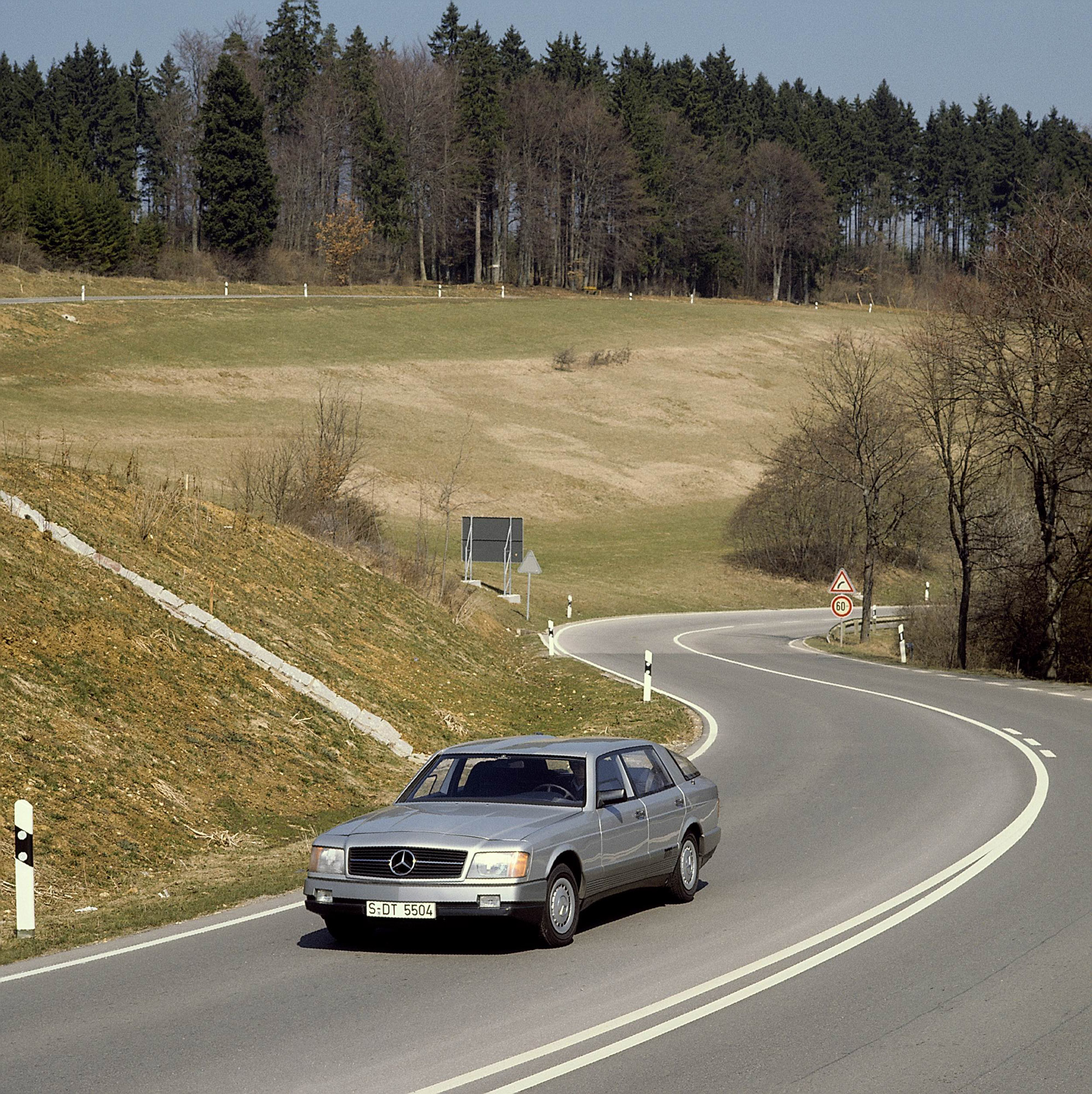 Mercedes-Benz Auto 2000 Concept