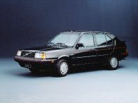 Volvo 360 (1982)