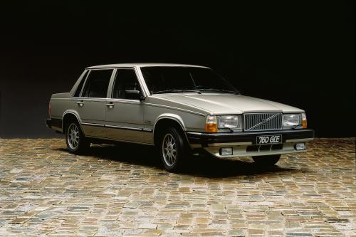 Volvo 760 (1982) - picture 1 of 42