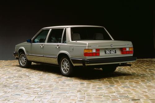 Volvo 760 (1982) - picture 24 of 42