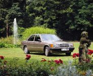 Mercedes-Benz 190 W201 series (1984)
