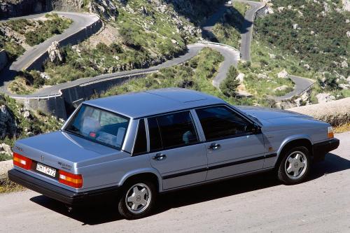 Volvo 740 (1984) - picture 24 of 24