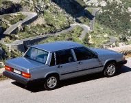 Volvo 740 (1984)