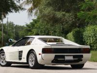 Ferrari Testarossa (1986) - picture 3 of 5