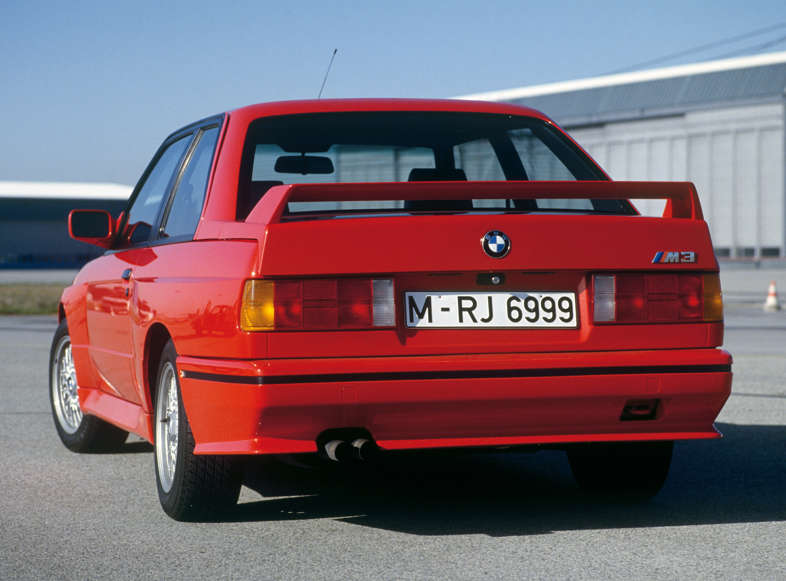 BMW M3 E30