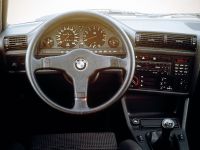 BMW M3 E30 (1988) - picture 4 of 7