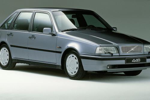 Volvo 440 (1988) - picture 1 of 10