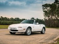 Mazda MX-5 (1989) - picture 3 of 7