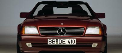 Mercedes-Benz 300SL R129 Series (1989) - picture 4 of 12