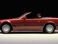 Mercedes-Benz 300SL R129 Series (1989) - picture 6 of 12