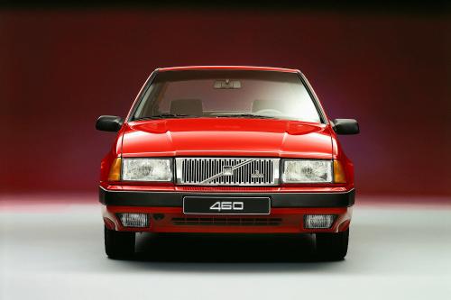 Volvo 460 (1989) - picture 1 of 9