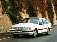 Volvo 460 (1989)