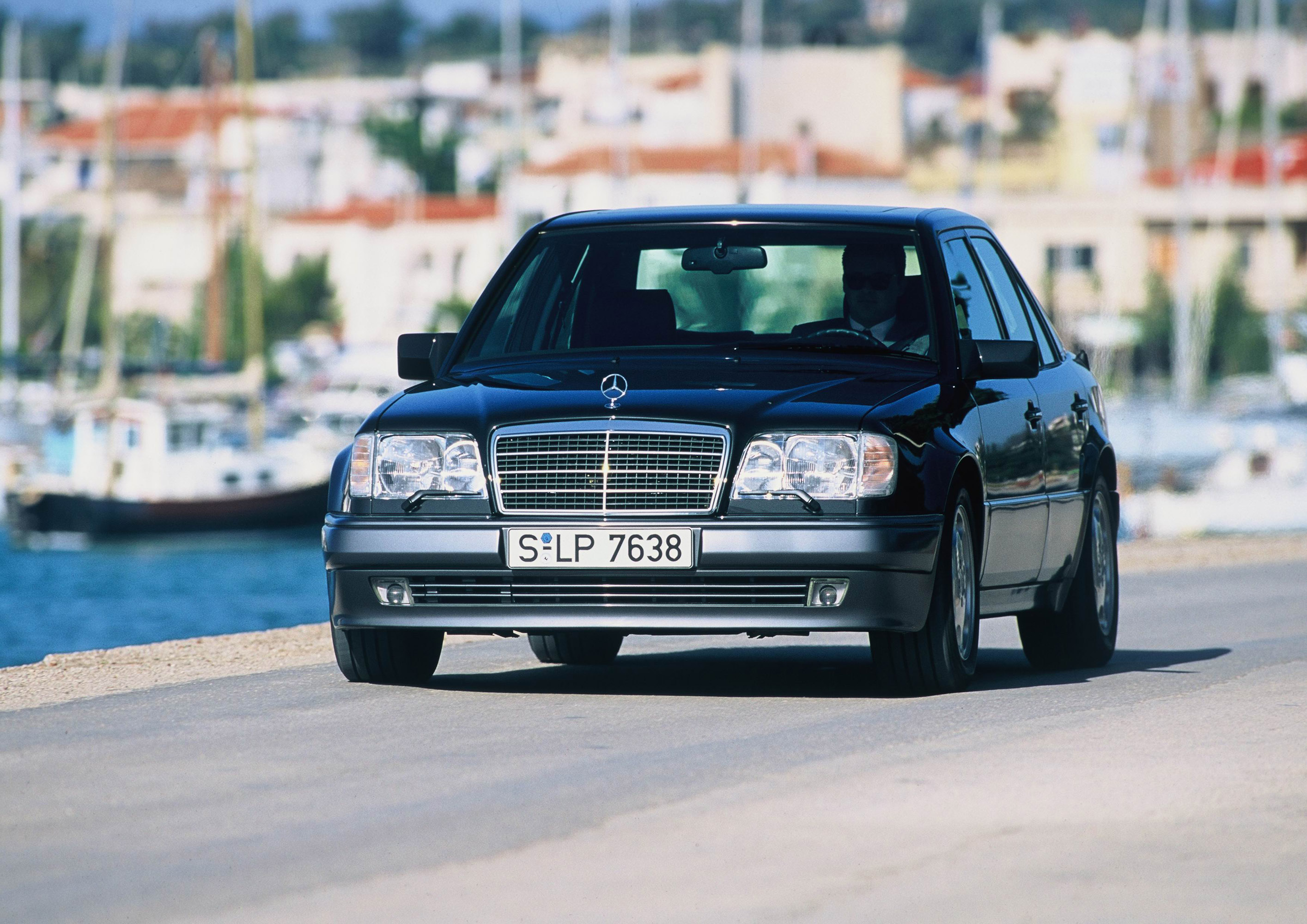 Mercedes-Benz 500E