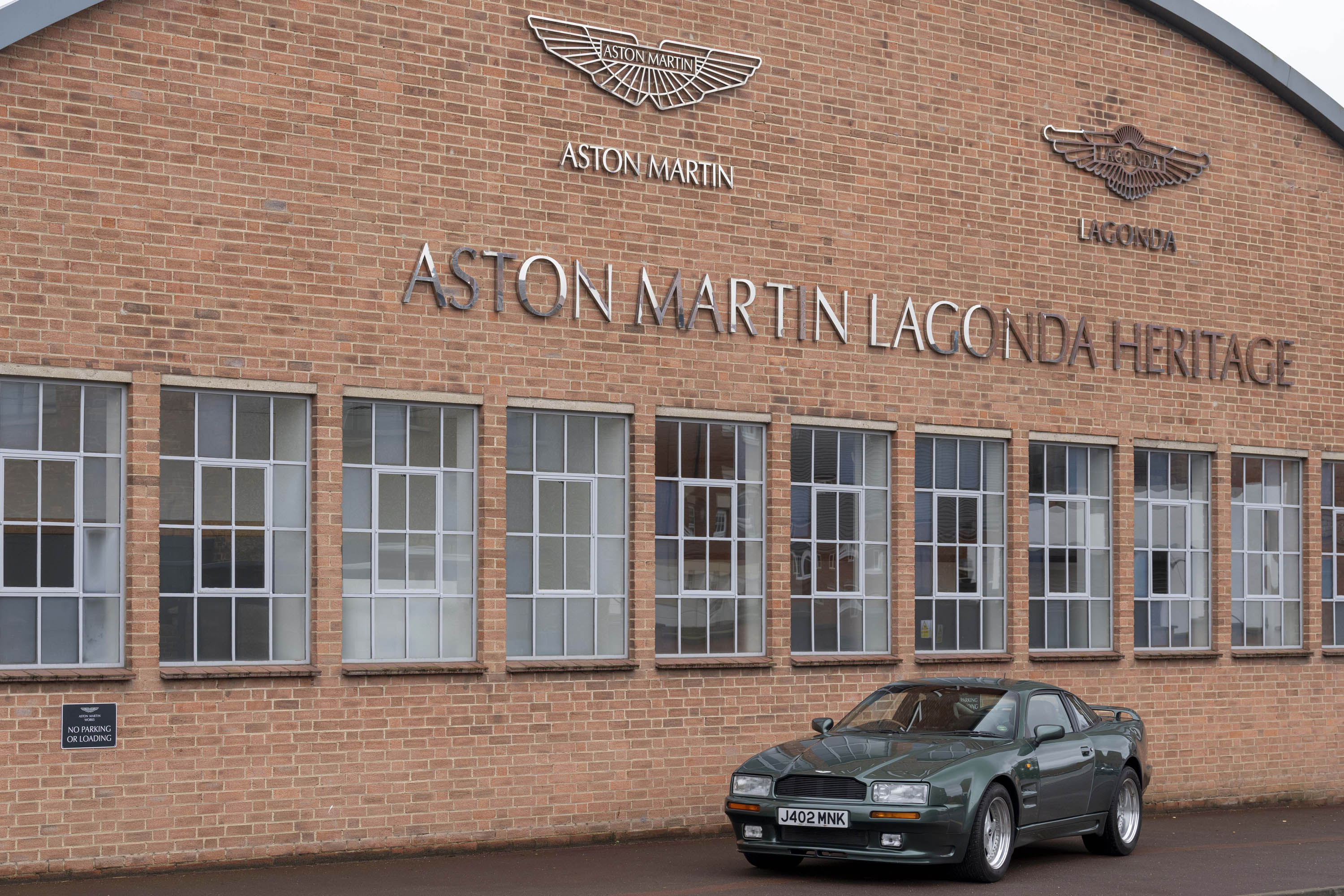 Aston Martin Virage 6.3