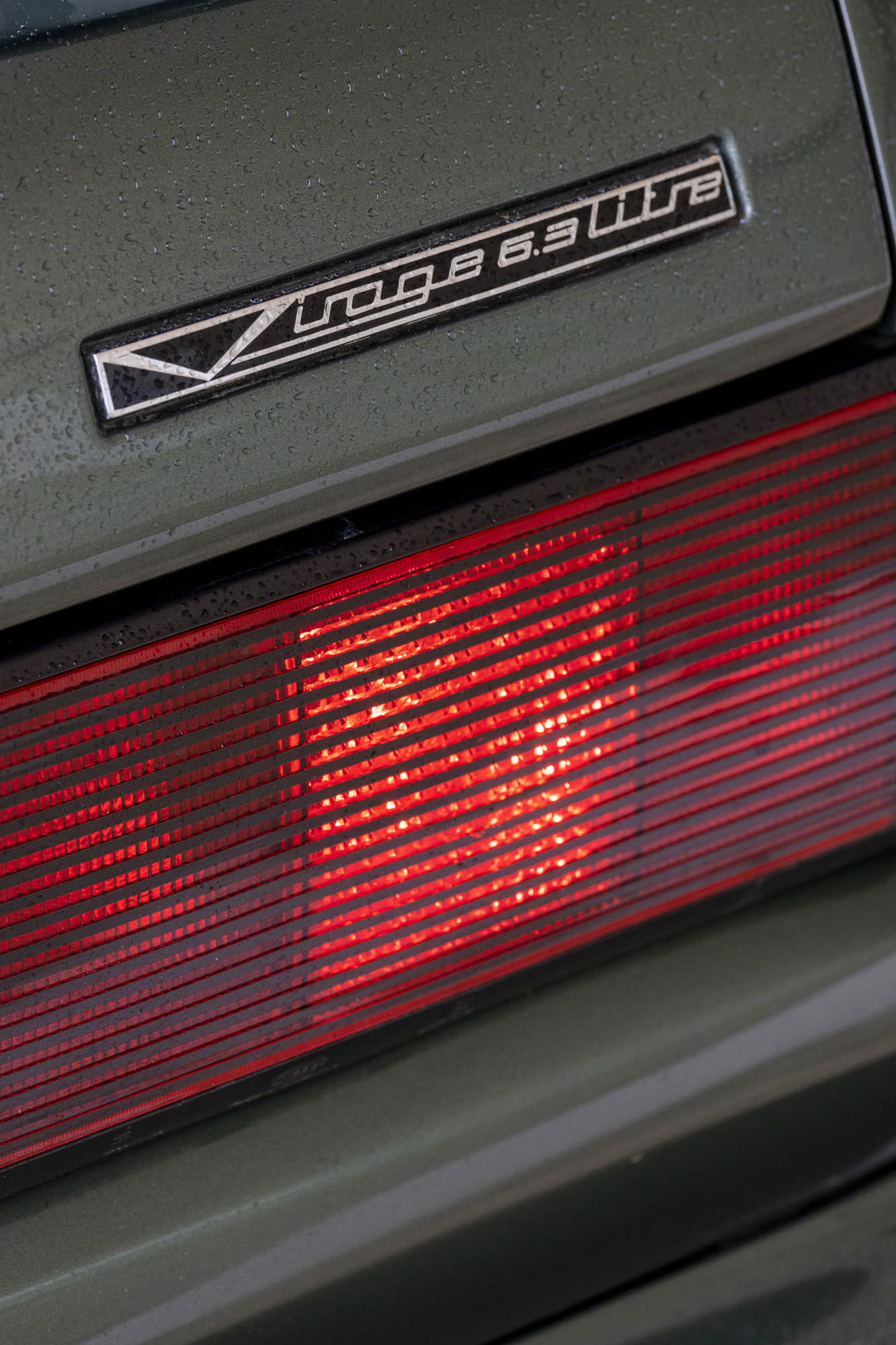 Aston Martin Virage 6.3