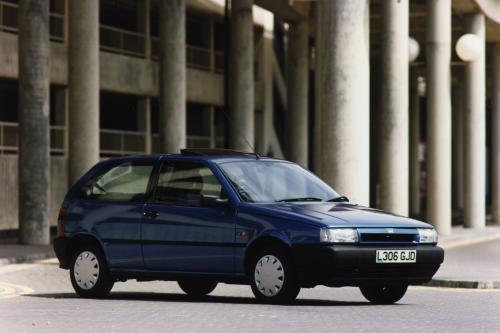 Fiat Tipo 3-door (1993) - picture 1 of 4