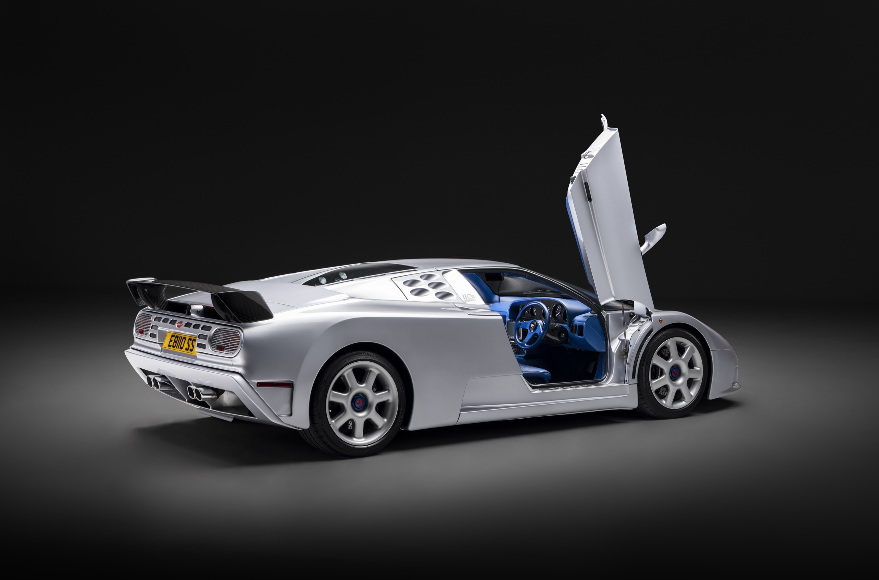 Bugatti EB110