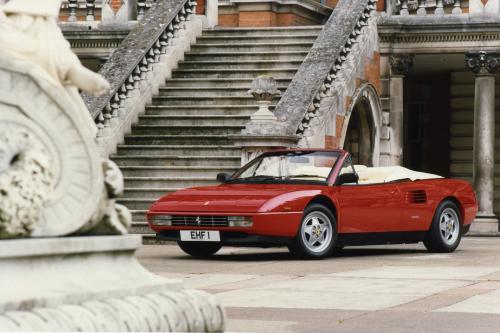 Ferrari Mondial t Cabriolet (1994) - picture 1 of 2