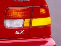 Honda Civic Coupe (1995) - picture 2 of 2