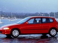 Honda Civic Hatchback (1995) - picture 2 of 3