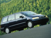 Honda Odyssey (1995) - picture 2 of 6