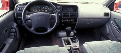 Honda Passport (1995) - picture 4 of 4