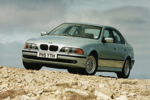 BMW 540i (1996) - picture 1 of 5