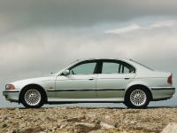 BMW 540i (1996) - picture 2 of 5