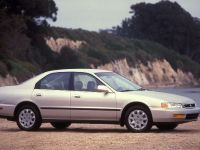 Honda Accord Sedan (1996) - picture 3 of 3